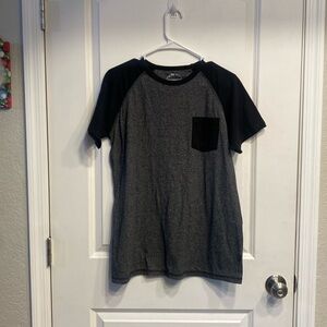 Men’s shirt size large with pocket